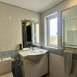 Apartment Wave - Shared Pool - 6 Guests - *